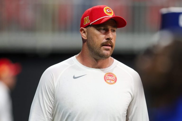 Chiefs stalwarts weigh in on slow start of superstar tight end