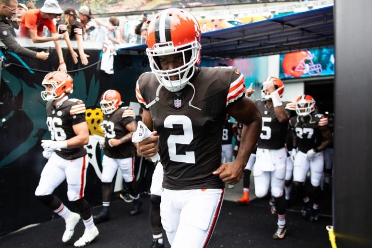 Chiefs trade options: Will key injury prompt champs to swing a deal?