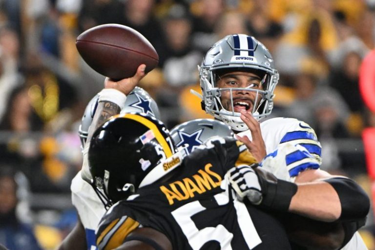 Opinion: Cowboys QB comes up clutch with last-minute heroics