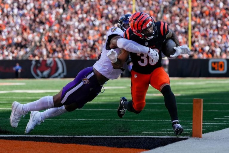 Fantasy football buy/sell: Chase Brown moving up or down?