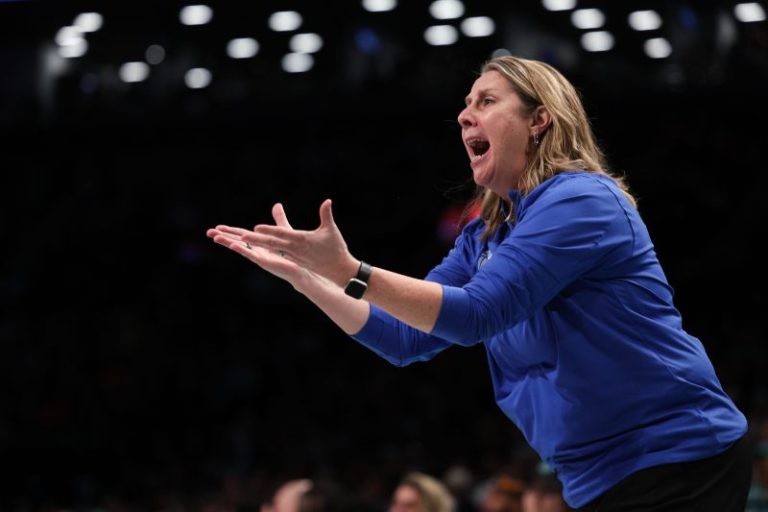 Coach needed Lynx to ‘be gritty at the end.’ They delivered.