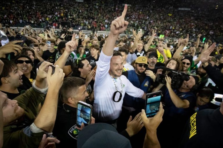 Oregon’s intentional penalty may have been difference in win vs. OSU