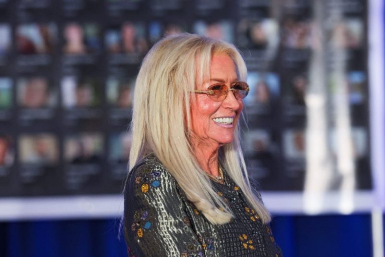 Mavericks team owner has given $100M to help elect Trump