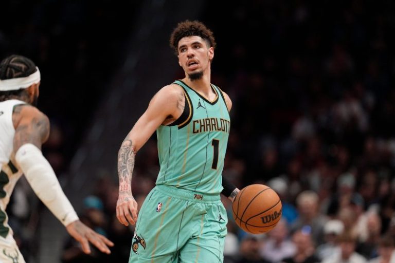 Hornets star fined $100K by NBA for ‘offensive and derogatory comment’