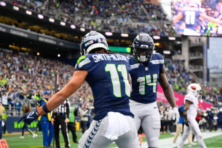 NFL playoff picture: Seahawks make massive move after flipping Cards