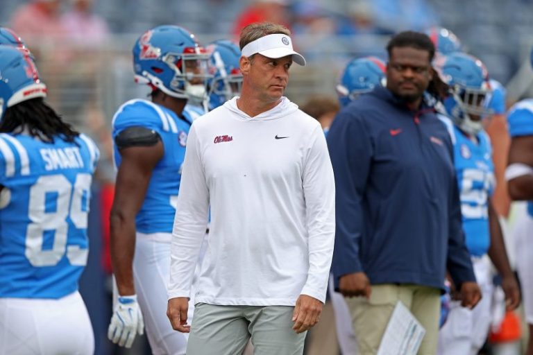 Lane Kiffin has case as he pushes Ole Miss for College Football Playoff