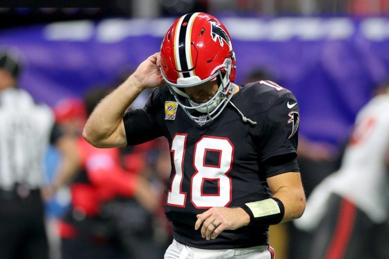 QB Kirk Cousins opens up on ‘disappointing’ benching by Falcons