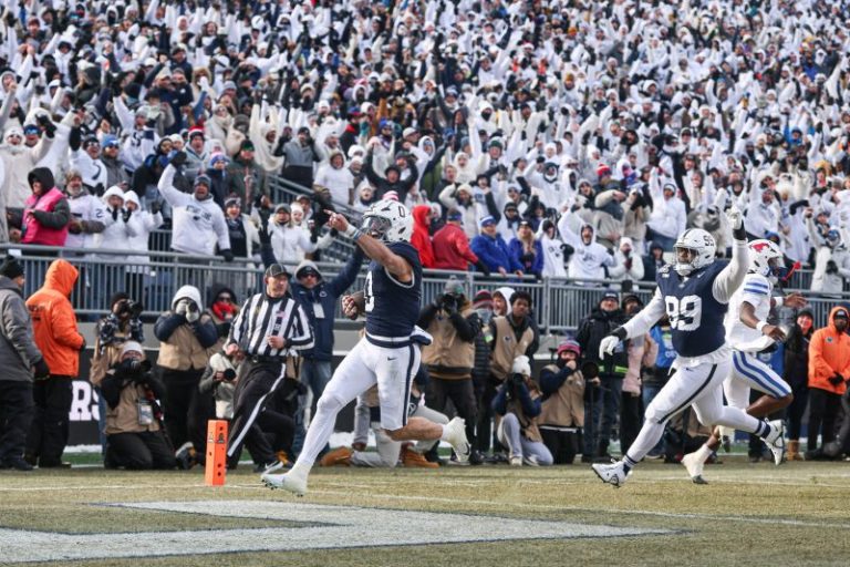 Defensive scores lead dominant Penn State past SMU in College Football Playoff