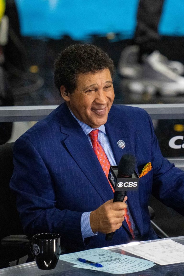 Longtime CBS Sports broadcaster Greg Gumbel dies at 78