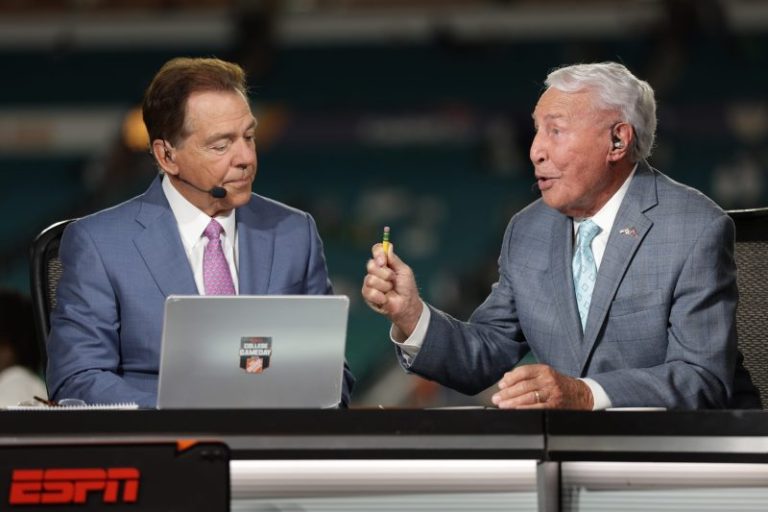 Lee Corso almost falls while doing jig after making Orange Bowl pick