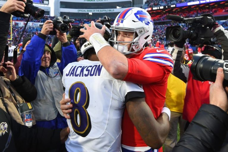 NFL’s MVP front-runners both stand in another player’s shadow