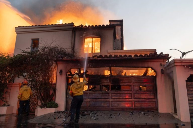 NFL, four teams donate $5 million for Los Angeles fire relief efforts