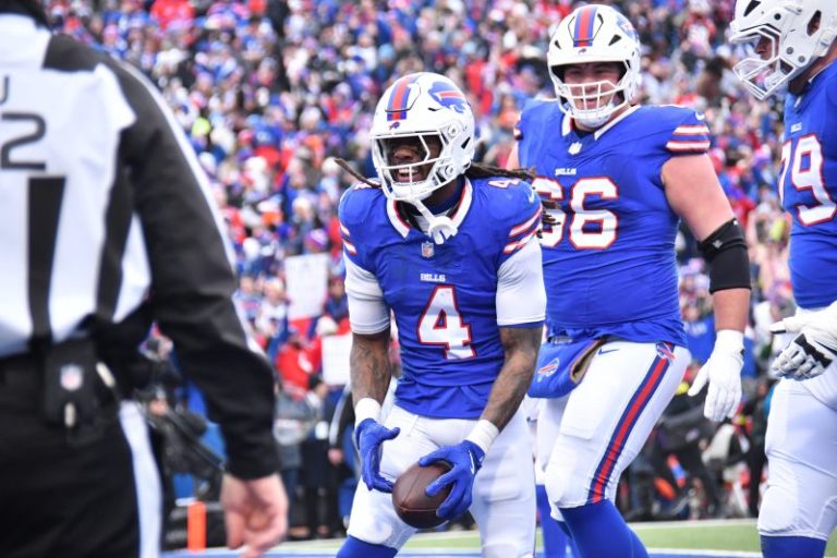 Bills overpower Broncos, set up playoff showdown of MVP favorites