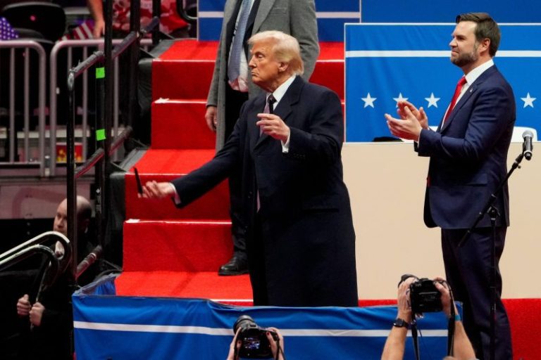 Opinion: Stick to sports? ESPN lets Trump co-opt broadcast