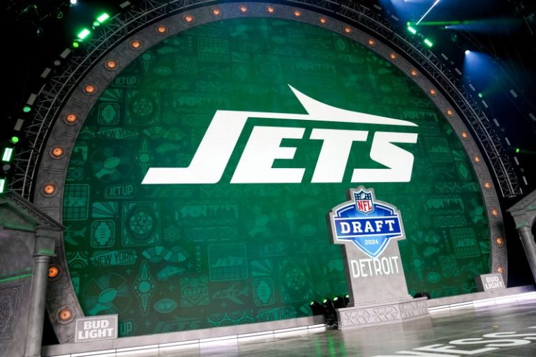 Everything to know about Jets’ reported new GM, Darren Mougey