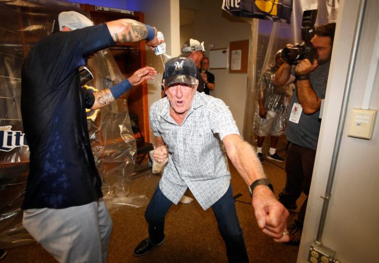 Bob Uecker highlights from baseball broadcast booth to movies, Carson