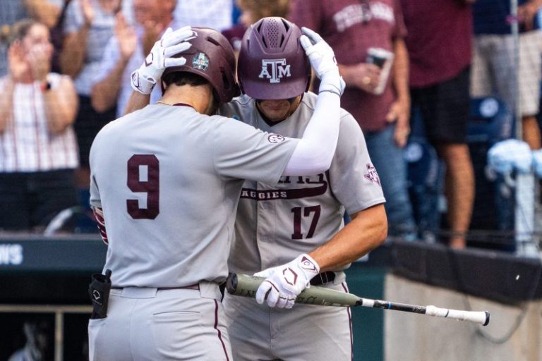 Texas A&M’s Jace LaViolette enjoys 3 home run opening weekend vs Elon