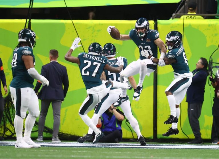 Eagles’ Cooper DeJean makes Super Bowl history with pick-six