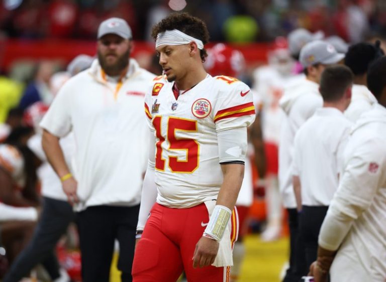 Battered Patrick Mahomes blames himself for loss. This pain will linger.