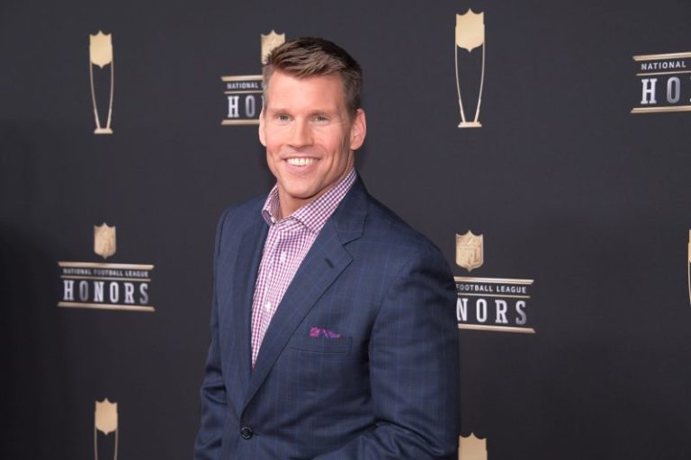 NFL RedZone host Scott Hanson in talks with NBC Sports, per report