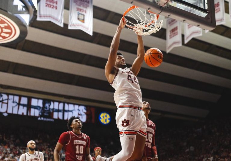 Auburn delivers humbling reality check to bitter rival