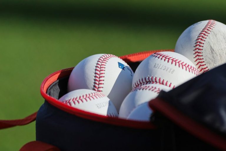 MLB’s oldest-living player dies at 100