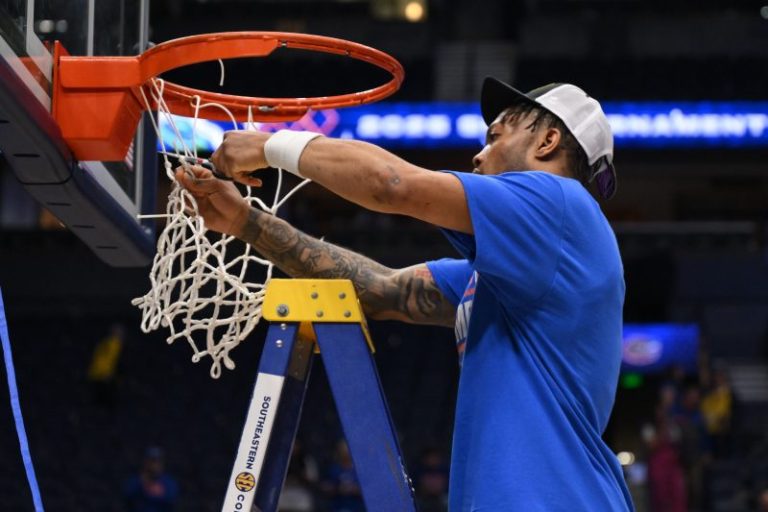 Betting favorites in men’s, women’s NCAA basketball Tournaments