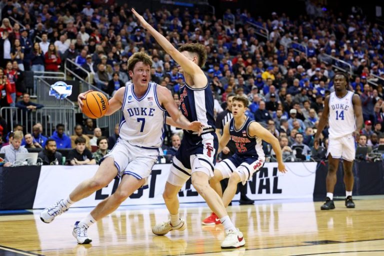 Final Four spots on the line: Breaking down men’s Elite Eight games