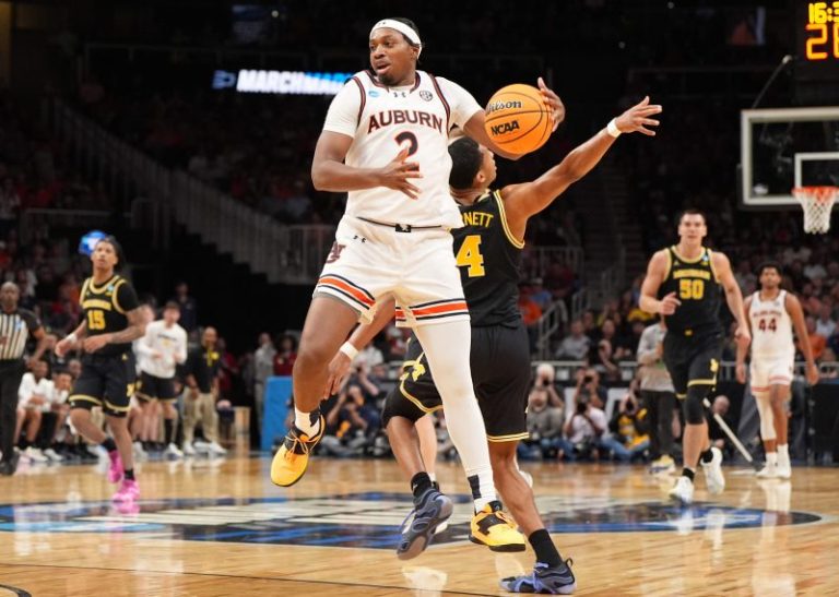 Finalizing the Final Four: Breaking down down Sunday’s Elite Eight matchups