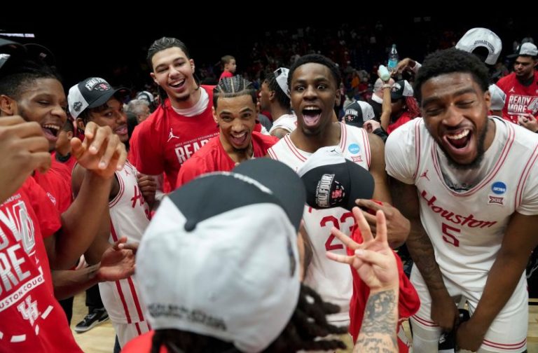 March Madness winners, losers: No. 1 seeds rule, Big Ten falls short