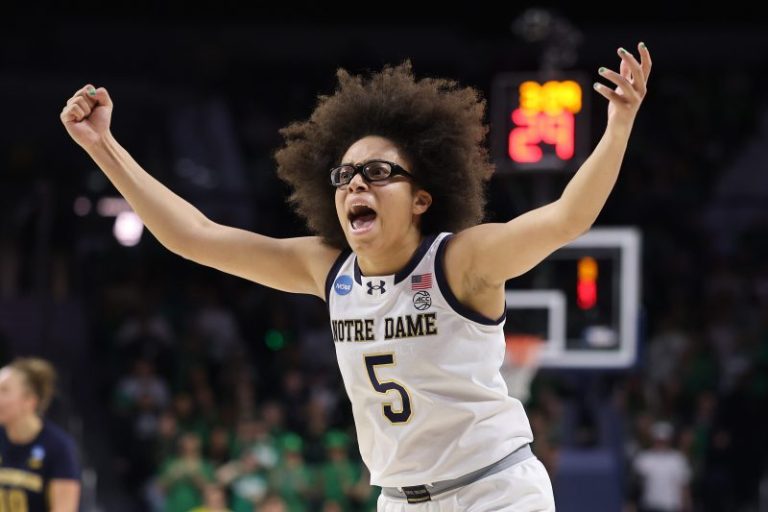 Report: Notre Dame star enters transfer portal, will forgo 2025 WNBA draft