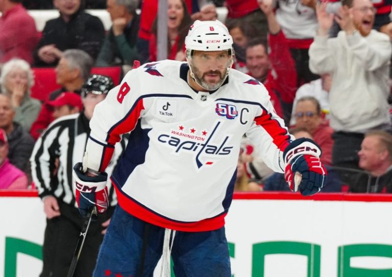 Ovechkin scores, needs three more goals for record: Highlights