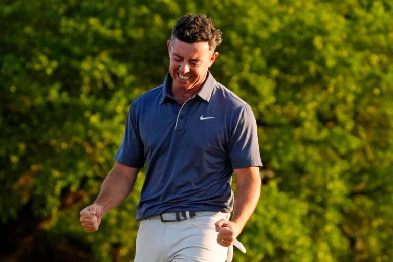 Rory McIlroy visibly emotional, cries after first-ever Masters win