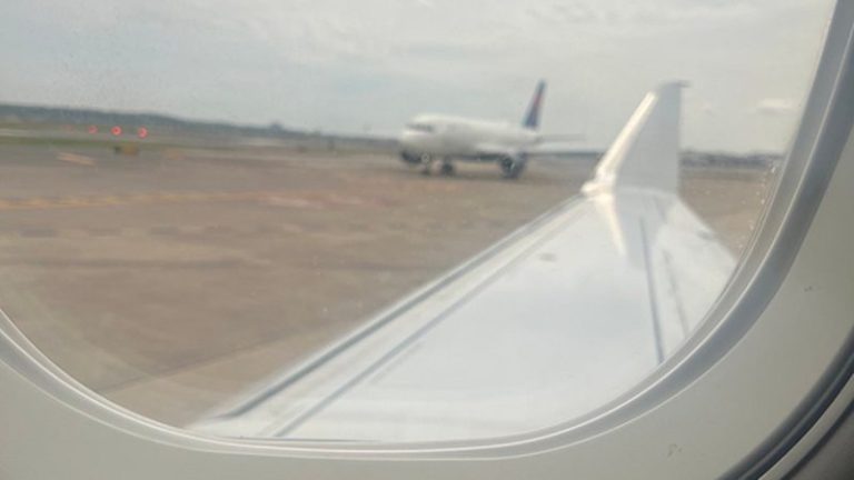 American Airlines flight carrying US lawmakers ‘bumped’ by second plane on tarmac in DC