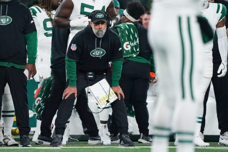 Why it’s time to root for Falcons’ Ulbrich after son’s Shedeur prank