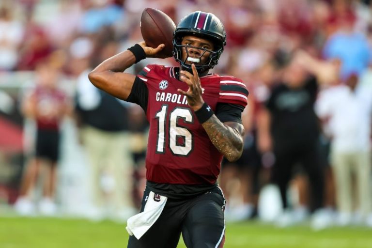 Way-too-early NFL mock draft 2026: AI predicts the entire first round