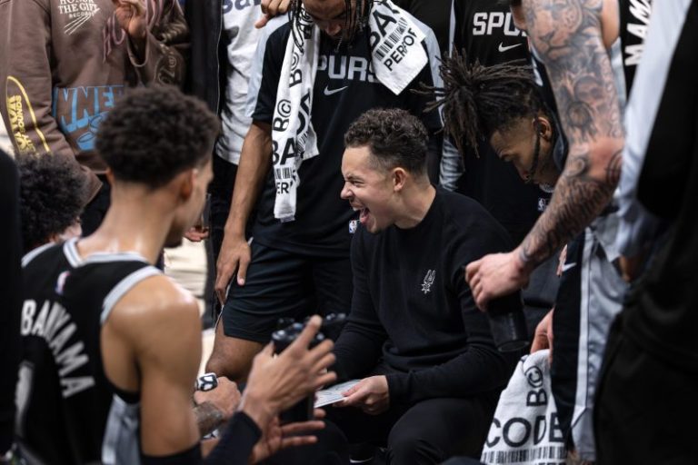 Spurs elevate Mitch Johnson as new head coach