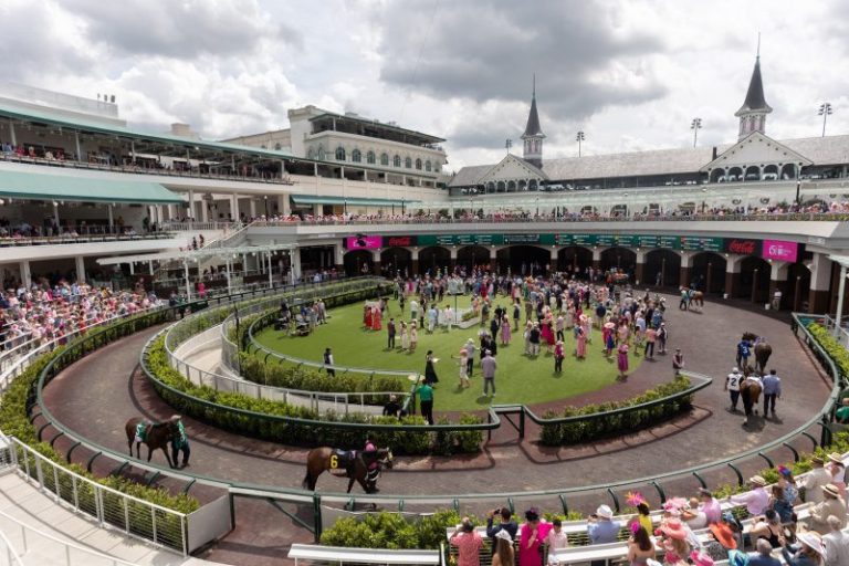 Watch: Livvy Dunne gives ‘Riders Up’ command before Kentucky Oaks