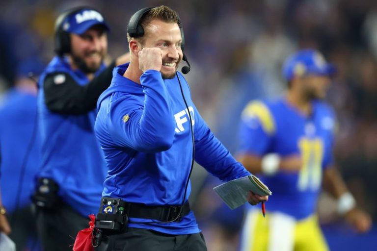 Rams to hold minicamp in interesting vacation spot