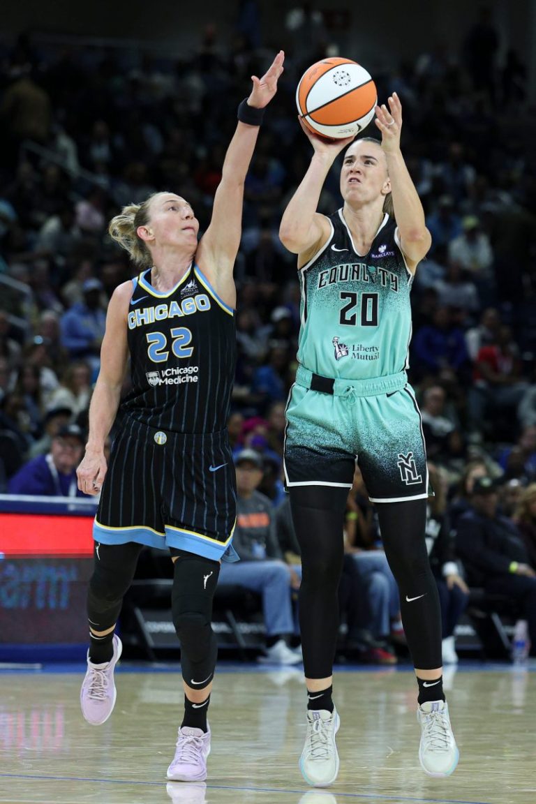 Liberty crush Sky with record night from 3-point line