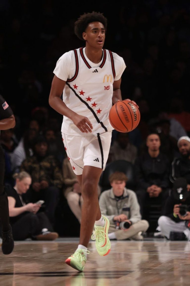 Alijah Arenas injury update: USC freshman injures knee