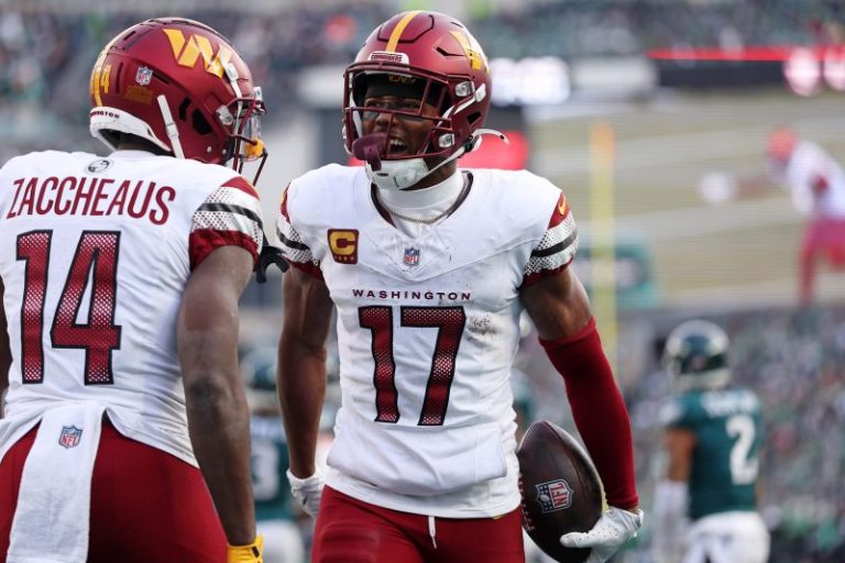 Commanders star WR reports to camp, placed on PUP list