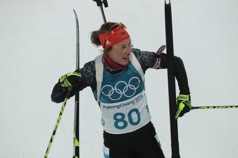 Olympic gold medalist dies after climbing accident