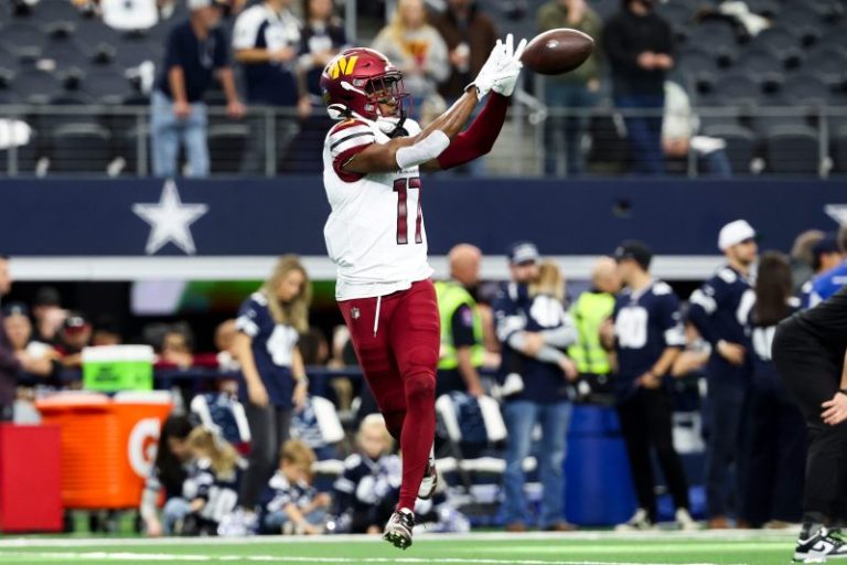 Reports: Commanders WR requests trade amid contract talks