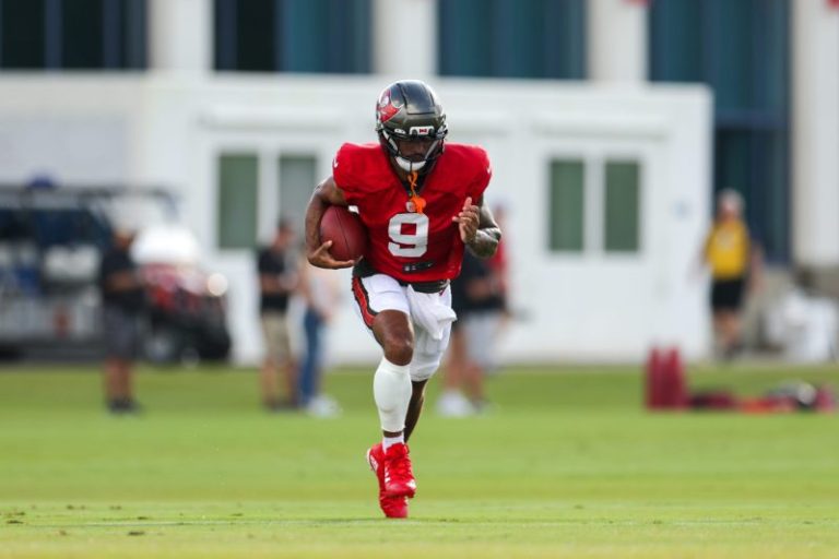 Fantasy football: 10 key players rising in training camp