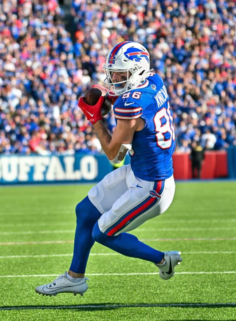 Top fantasy football TE sleepers for 2025
