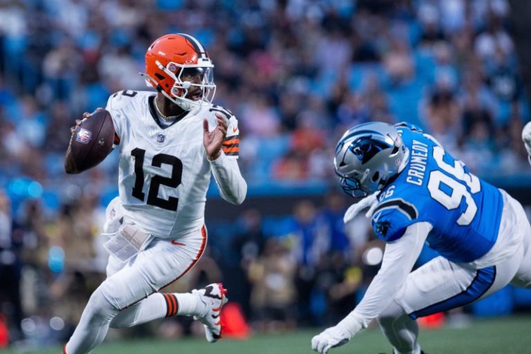 Grading Shedeur Sanders’ Browns debut