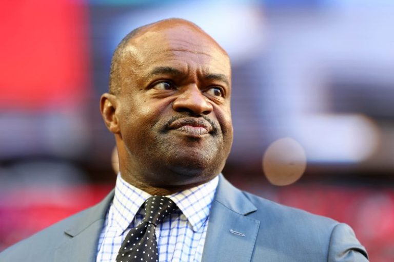 Exclusive: Ex-NFLPA head talks regrets, league’s labor war to come