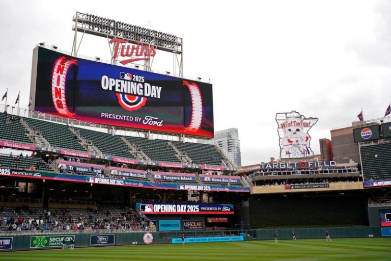 Pohlad family opts not to explore sale of Minnesota Twins