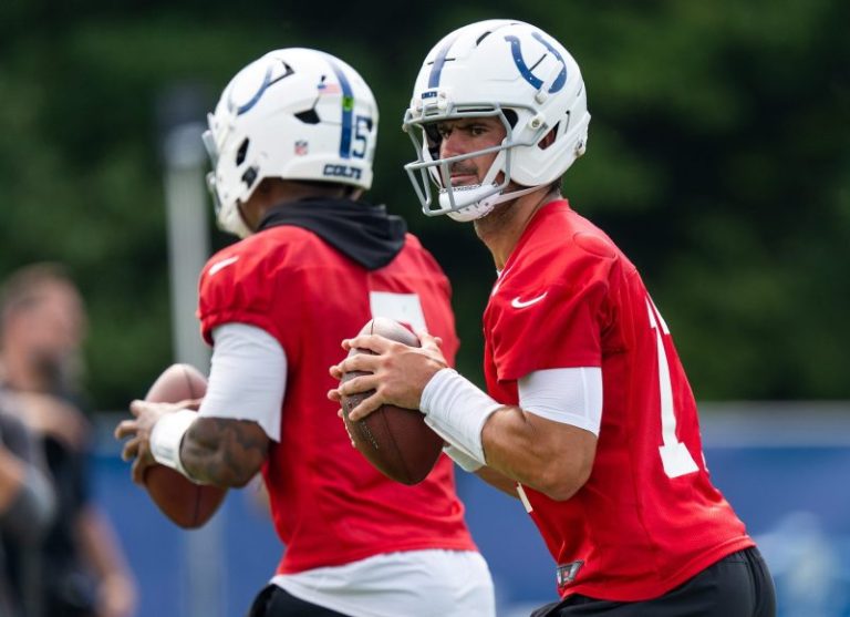 Colts make long-awaited starting QB decision